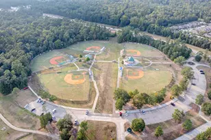 2609 Sagedale Dr, Conroe, TX 77301 - Photo 40