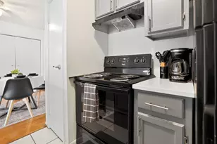 3770 Lovers Wood Ln, Houston, TX 77014 - Photo 10
