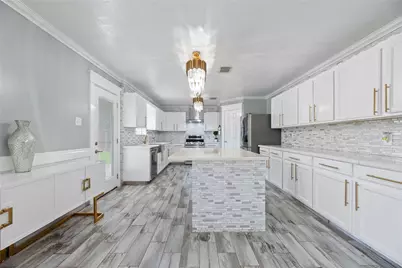 1010 Stillgate Court, Spring, TX 77373 - Photo 4