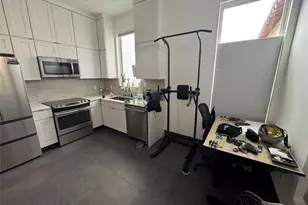 811 E 23rd St, Houston, TX 77009 - Photo 30