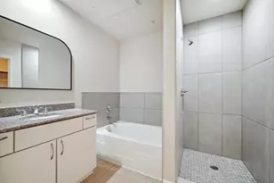 3333 Allen Pkwy, Houston, TX 77019 - Photo 14