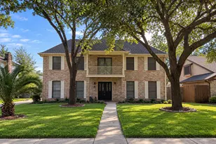 12710 Raven S Dr, Cypress, TX 77429 - Photo 2