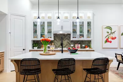 12246 Valencia Boulevard, Mont Belvieu, TX 77523 - Photo 18