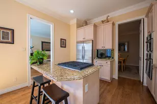 2211 Augusta Dr, Houston, TX 77057 - Photo 14