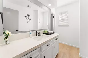 4103 Club Valley Dr, Houston, TX 77082 - Photo 10