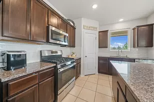 19754 Shinnery Ridge Ct, Cypress, TX 77433 - Photo 8
