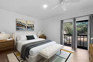 11711 Memorial Dr, Houston, TX 77024 - Photo 4