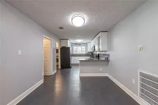 407 Juniper Ct, Stafford, TX 77477 - Photo 8