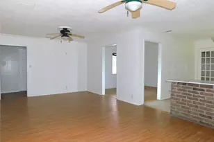 618 Temple St, Woodville, TX 75979 - Photo 16