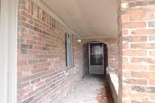 618 Temple St, Woodville, TX 75979 - Photo 32