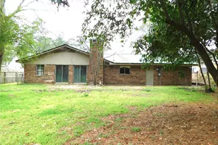 618 Temple St, Woodville, TX 75979 - Photo 24