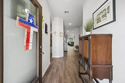 24042 Hawthorn Lakes Drive Drive, New Caney, TX 77357 - Photo 4