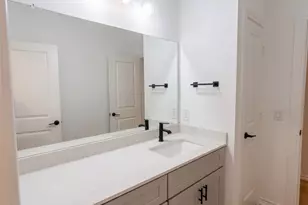 1357 Grass Bnd Dr, Katy, TX 77493 - Photo 20