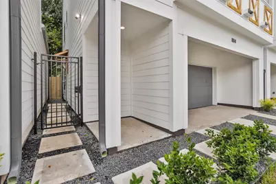 804 Schweikhardt St, Houston, TX 77020 - Photo 4