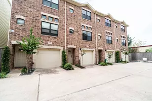 2710 Hullsmith Dr, Houston, TX 77063 - Photo 16