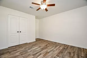 835 Victoria Lakes Dr, Katy, TX 77493 - Photo 18