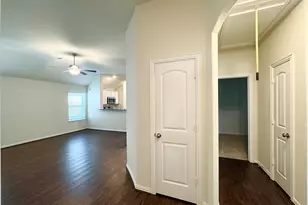 9026 Beacon Mill Dr, Cypress, TX 77433 - Photo 10