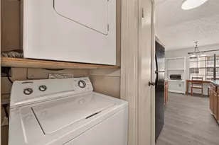 2750 Holly Hall St, Houston, TX 77054 - Photo 8