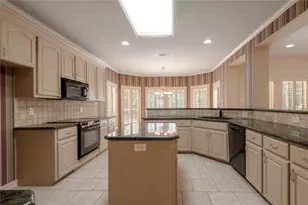 187 Broadmoor Dr, Huntsville, TX 77340 - Photo 8