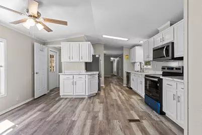 1207 Ivanhoe Estates Drive, Ivanhoe, TX 75979 - Photo 10