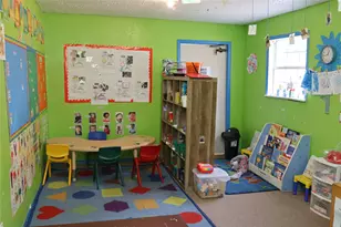 4302 Delhi St, Houston, TX 77022 - Photo 14