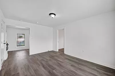 4901 Stimson Street #7, Houston, TX 77023 - Photo 8