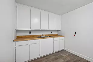 4901 Stimson St, Houston, TX 77023 - Photo 12