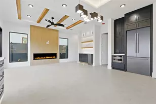 619 Rolling Oaks, Stafford, TX 77477 - Photo 8