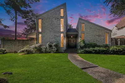 4334 Lake Grove Drive, Seabrook, TX 77586 - Photo 1