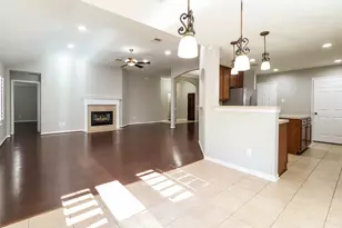 27 S Misty Canyon Pl, Conroe, TX 77385 - Photo 6