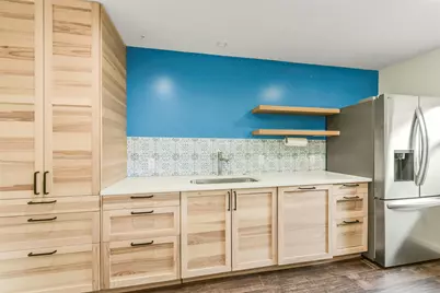 5863 Doliver Drive #16, Houston, TX 77057 - Photo 4