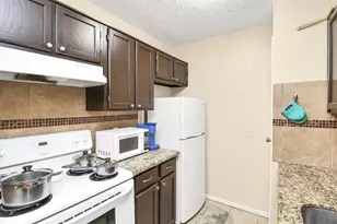 3770 Lovers Wood Ln, Houston, TX 77014 - Photo 10