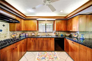 6 Gessner Rd, Houston, TX 77024 - Photo 20
