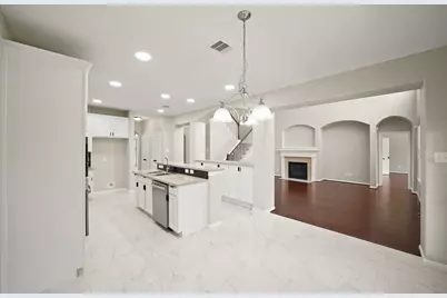714 Coggins Point Way, Sugar Land, TX 77479 - Photo 12