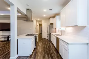 110 Amundsen St, Houston, TX 77009 - Photo 16