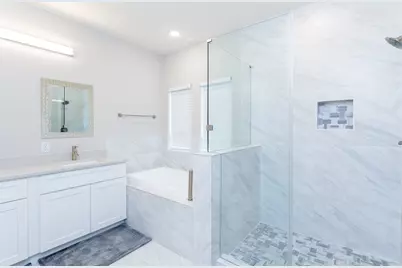 110 Amundsen Street, Houston, TX 77009 - Photo 30