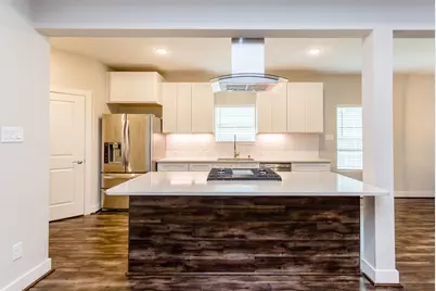 110 Amundsen Street, Houston, TX 77009 - Photo 12