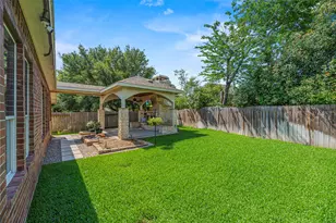 18334 N Elizabeth Shore Loop, Cypress, TX 77433 - Photo 42