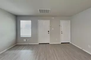 5719 Leon Pl, San Antonio, TX 78244 - Photo 2