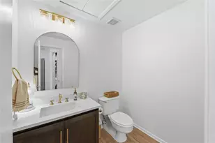 2100 Huldy St, Houston, TX 77019 - Photo 16