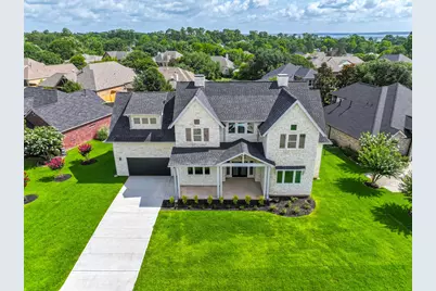 624 Edgewood, Montgomery, TX 77356 - Photo 2