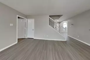 4834 Elkmont Ct, Pearland, TX 77584 - Photo 2