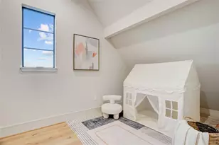 8935 Pado St, Houston, TX 77055 - Photo 48