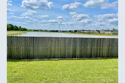 5618 Savannah Woods Lane, Rosharon, TX 77583 - Photo 2