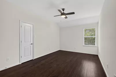 63 W Deer River Circle, The Woodlands, TX 77389 - Photo 40