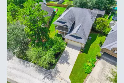 63 W Deer River Circle, The Woodlands, TX 77389 - Photo 4
