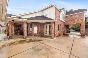2512 W Ranch Dr, Friendswood, TX 77546 - Photo 38