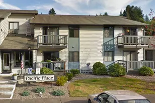 208 Central Ave, South Bend, WA 98586 - Photo 2