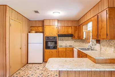 203 Sassafras, Village Mills, TX 77663 - Photo 40