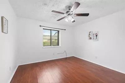 6517 S Briar Bayou Drive, Houston, TX 77072 - Photo 16
